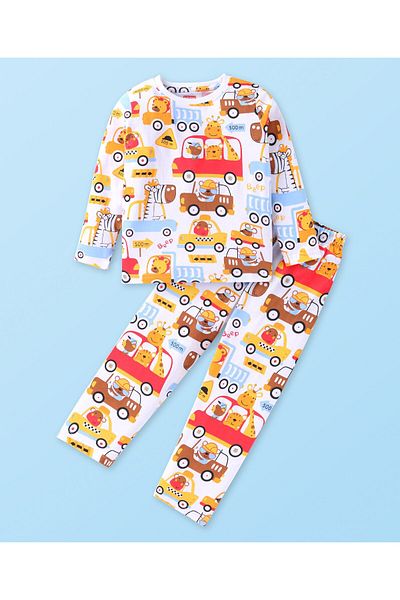 Babyhug طقم بيجامة قطني مطبوع عليه سيارة من Babyhug - أبيض