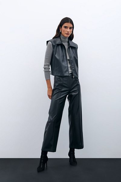 Sateen Zippered Leather Vest - Black