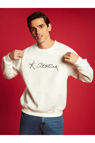 LC Waikiki Peak Yeni Sezon Bisiklet Yaka Uzun Kollu Atatürk İmzası Baskılı Erkek Kalın