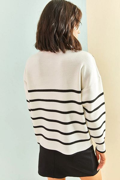 Bianco Lucci Women's Stone Embroidered Striped Knitwear Sweater