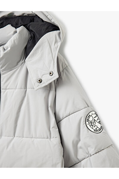 Koton New Season Printed Covered Pocket Detailed Slim Fit Hooded Puffer Coat