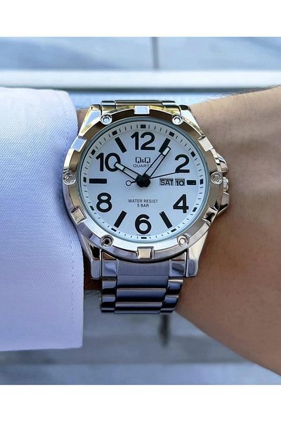 Q&Q Men's Metal Cord Wristwatch