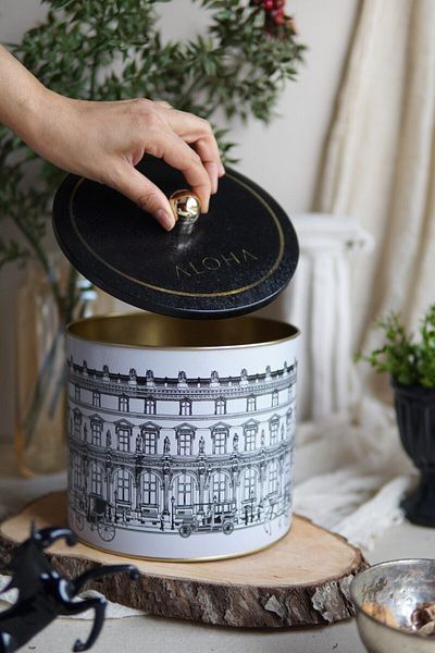 EVLE City Patterned Food Storage Container - Metal Storage Container 17.5 cm x 15.5 cm Er146-3f