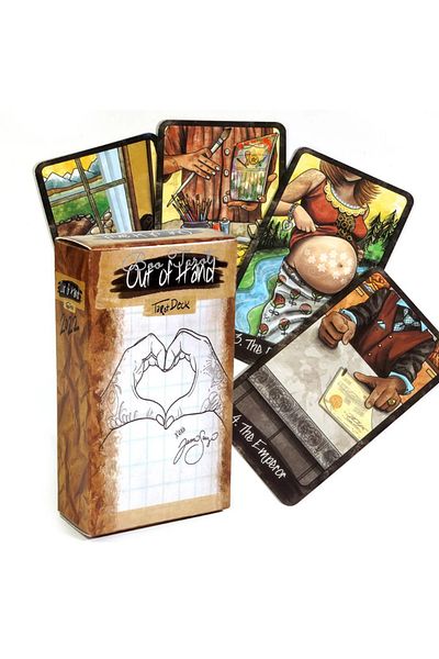 Choice مجموعة بطاقات Tarot Out Of Hand باللون الرمادي الفاتح، 78 قطعة، إصدار السفر بحجم الجيب، مصممة لجميع المستويات