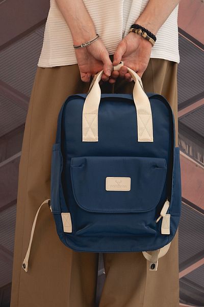 Nordbron Αδιάβροχο υφασμάτινο σακίδιο πλάτης Unisex Indigo με ρυθμιζόμενο ιμάντα ώμου και χεριού και μεγάλες τσέπες
