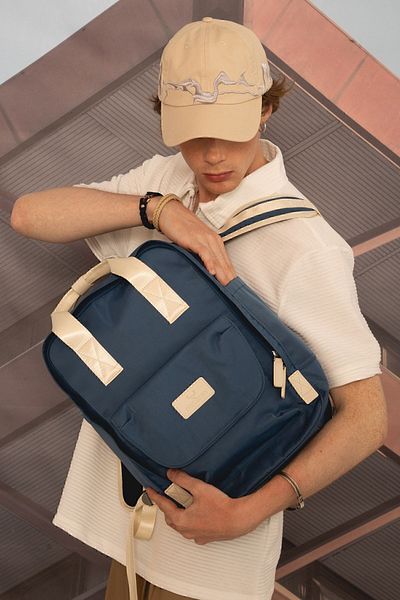 Nordbron Αδιάβροχο υφασμάτινο σακίδιο πλάτης Unisex Indigo με ρυθμιζόμενο ιμάντα ώμου και χεριού και μεγάλες τσέπες