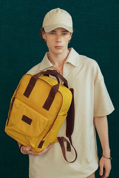 Nordbron Lucerne Unisex Mustard Αδιάβροχο σχολικό σακίδιο πλάτης Καθημερινό σακίδιο πλάτης φορητού υπολογιστή 15 ιντσών πολλαπλών διαμερισμάτων
