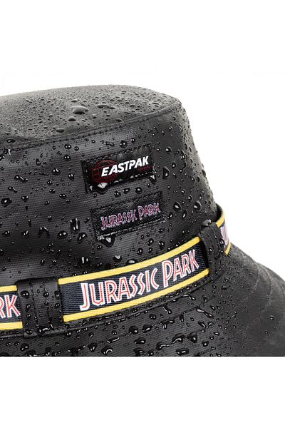 Eastpak X Джурасик парк Кавър