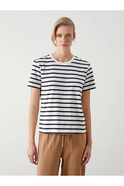 LC Waikiki Γυναικείο μπλουζάκι LCW Vision Navy Blue ριγέ με λαιμόκοψη