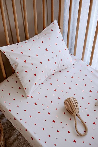 TBA COLLECTION Mother's Side Crib Elastic Sheet Set (55X95) |   Red Hearts