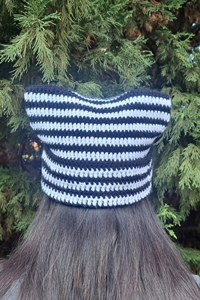 KRIMO Felix Kpop - Knitted Beanie with Cat Ears