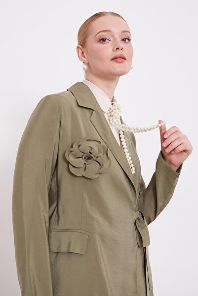 Levidor Σετ μπουφάν με λεπτομέρεια με καρφίτσα χακί τριαντάφυλλο