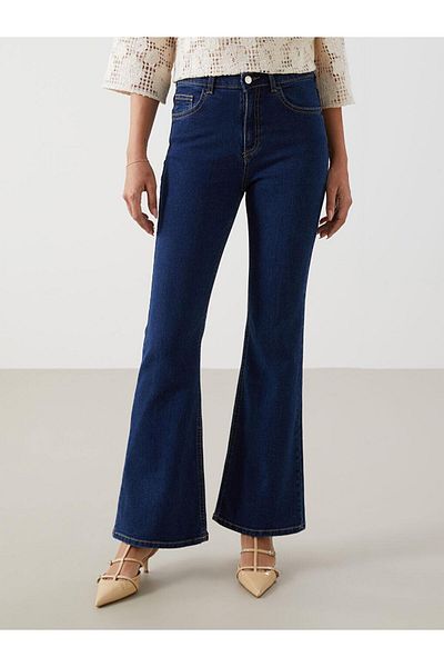 LC Waikiki Pantaloni de jeans pentru femei LCWAIKIKI Classic Mars Flare