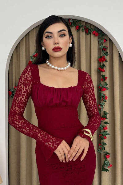 Özel Tasarım Φόρεμα με μακρυμάνικο μάξι δαντέλα με λαιμόκοψη από τούλι