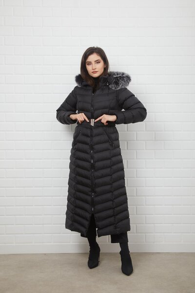 Olcay Černý dlouhý péřový kabát – s odnímatelnou kapucí a kožešinou 6139