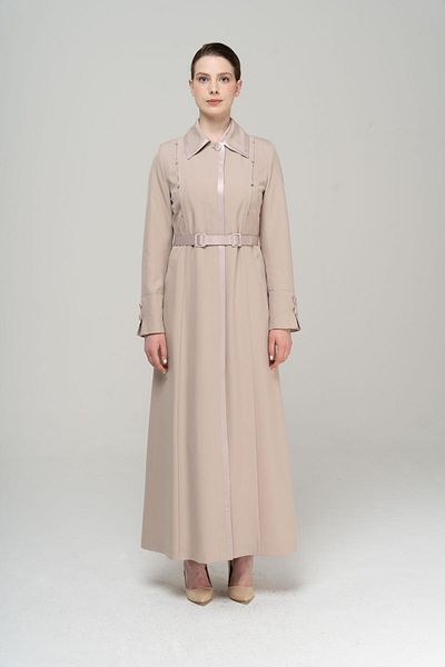 Olcay Guler cămașă satin și accesorii Detaliat căptușit Top Coat BEI 6562