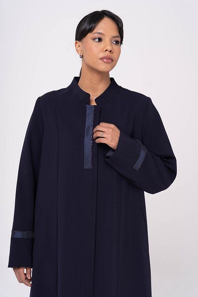 Olcay Vrchní límec Taffeta a výšivka Detailně lemovaný velký vrchní kabát NAVY 6547
