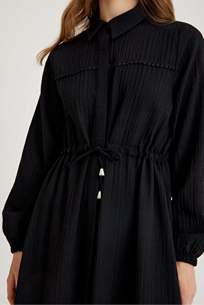 Olcay Robe Scallop Detailed Gathered Waist Dlouhé šaty ČERNÉ 9494-E