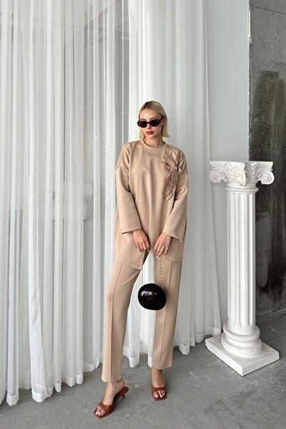 Olcay Kamel 7945-Tk - Floral Appliqued Scuba Pants and Tunic Set