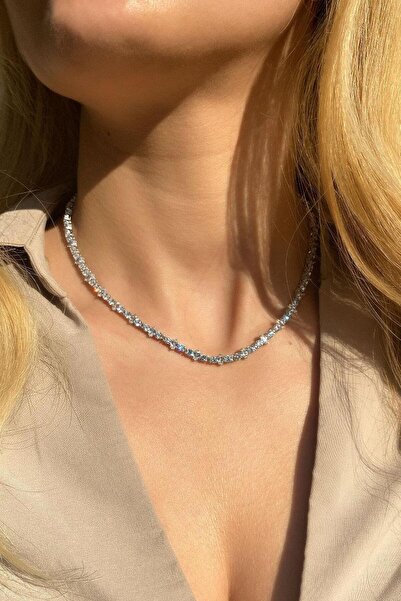 Spossy Silver Jewelry +A Kalite Araları Baget Taşlı Pırlanta Kilit Su Yolu Kolye