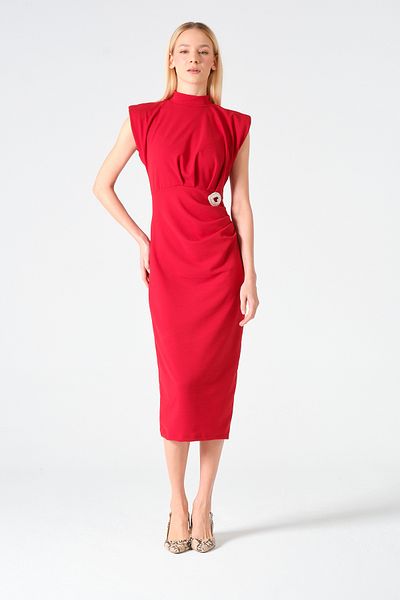 Moda Palmiss Women's Red Drape Detailed Padded Brooch Detailed Dress