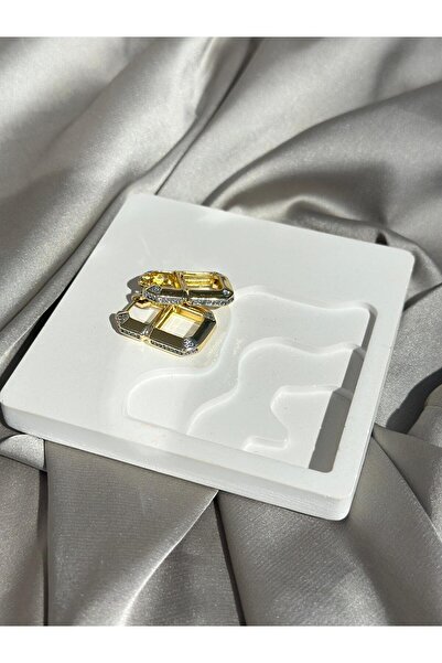 ByEmineSalıkLavinia أقراط Serenay موديل مستطيلة من الفولاذ المرصع بالأحجار