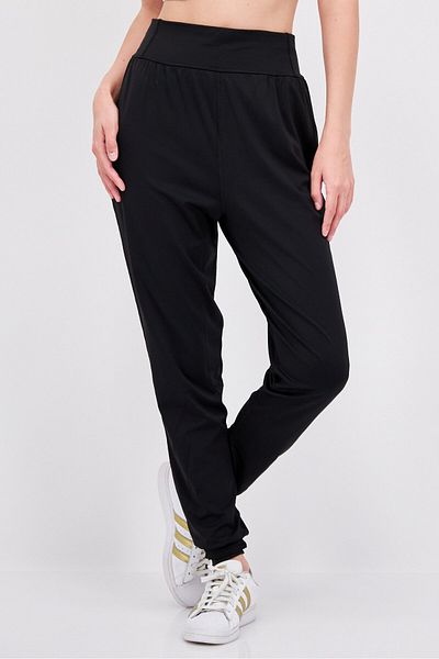 Puma Women Sportswear Fit Running Track Pant, Black