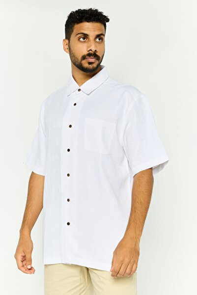 Quiksilver Men Regular Fit Textured Short Sleeve Casual Shirt, White