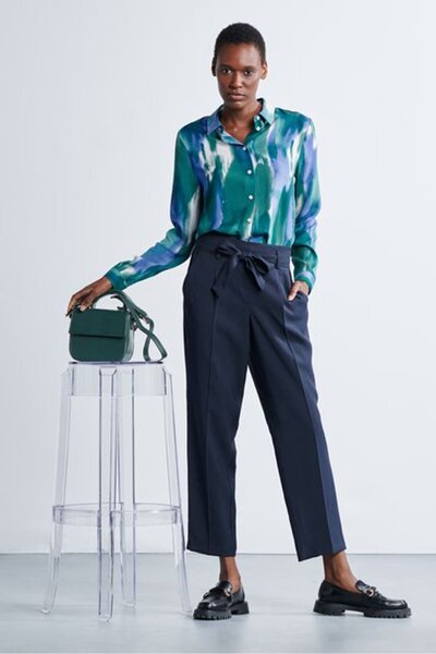 Tchibo بنطلون نسائي بكسرات وساق مستقيمة، أزرق داكن