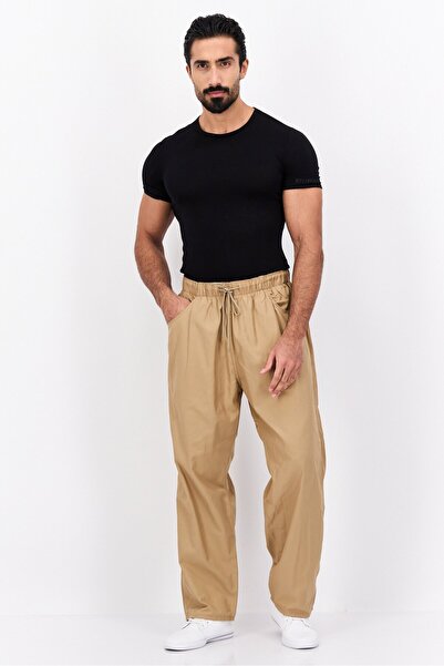 WRANGLER Men Regular Fit Plain Chino Pant, Khaki