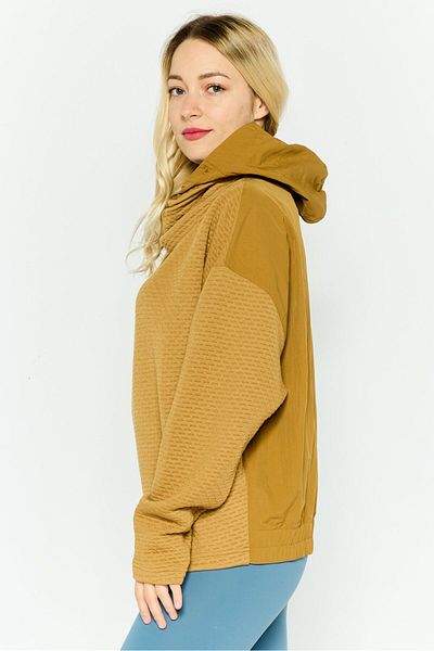 Reebok Women Sportswear Fit Outdoor Sweatshirt, Brown