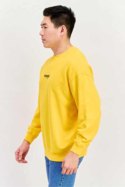 WRANGLER Men Crew Neck Brand Logo Sweatshirts, Dark Yellow