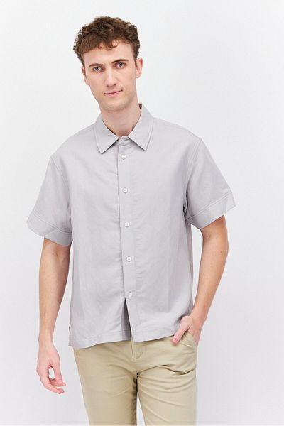 Esprit Men Regular Fit Textured Short Sleeves Casual Shirt, Grey