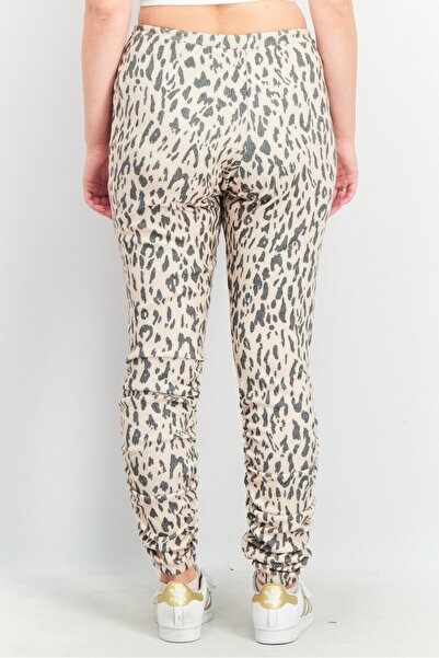 Chaser Women Regular Fit Jogger Pants, Cream