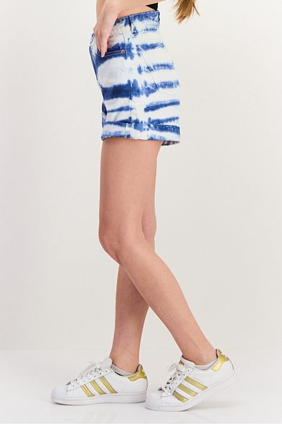 Monki Women Washed Denim Shorts, White