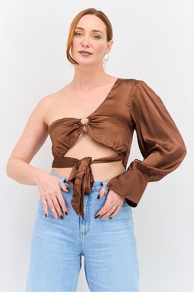 Violet Romance Women Asymmetrical Neck One Shoulder Sleeves Ring Detail Crop Top, Brown