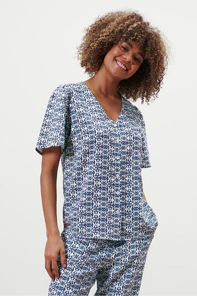 Tchibo Women V-neck Short Sleeves Allover Print Blouse, White
