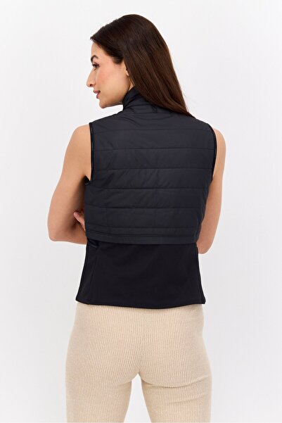 Brooks Women Sportswear Fit Sleeveless Outdoor Vest Jacket, Black