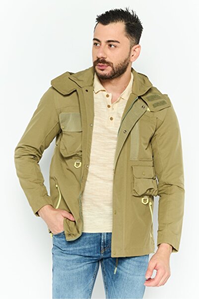 Lacoste جاكيت رجالي بغطاء رأس وشعار العلامة التجارية، زيتوني