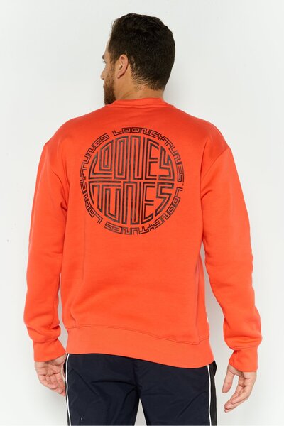 Reebok Men Sportswear Fit Long Sleeve Outdoor Sweatshirt, Coral