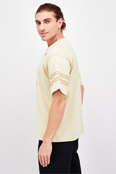 Esprit Men Crew Neck Short Sleeves Graphic T-Shirt, Beige