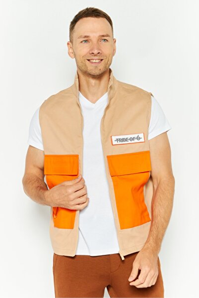 Tribe of 6 سترة رجالية مطرزة باللون البني