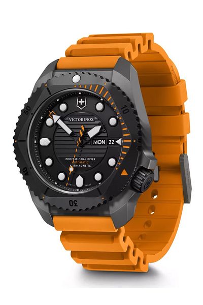 Victorinox Mens Watch 241996, Automatic, 43mm, 30atm