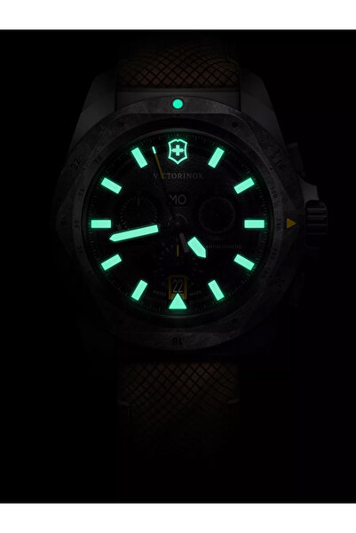 Victorinox Ανδρικό ρολόι Victorinox 241988.1, Quartz, 43mm, 20ATM