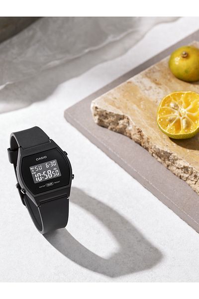 Casio Ladies Watch Lw-204-1bef, Quartz, 35mm, 3atm