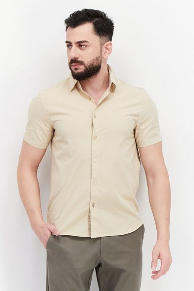 Vince Camuto Men Regular Fit Short Sleeves Plain Casual Shirt, Beige