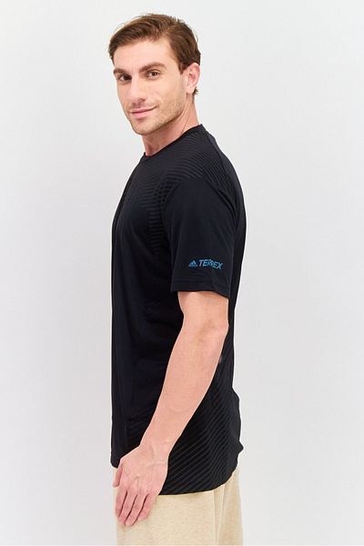 adidas Men Sportswear Fit Short Sleeve Training T-shirt, Black