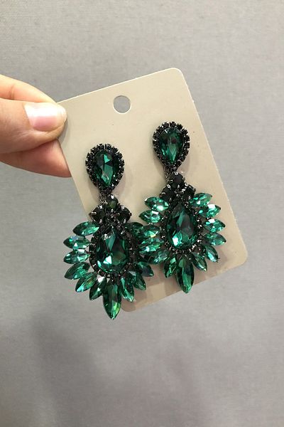 Hayalperest boncuk Dark Gray Earrings with Light Green Crystal Glass Oval Stones