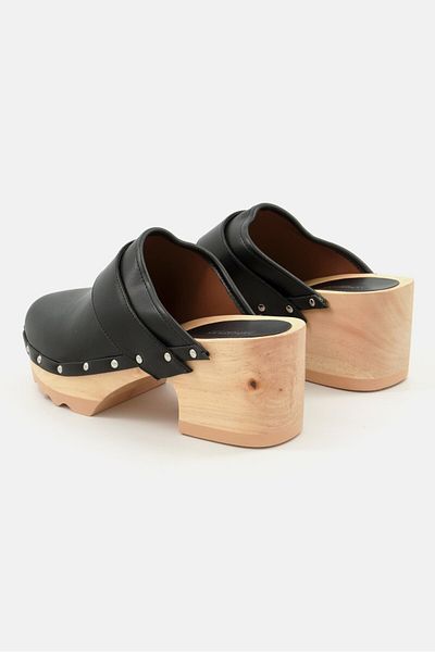 Aerosoles قبقاب جلدي سهل الارتداء للنساء، مقاس متوسط، أسود