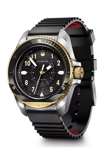 Victorinox Mens Watch 242014, Quartz, 43mm, 20atm